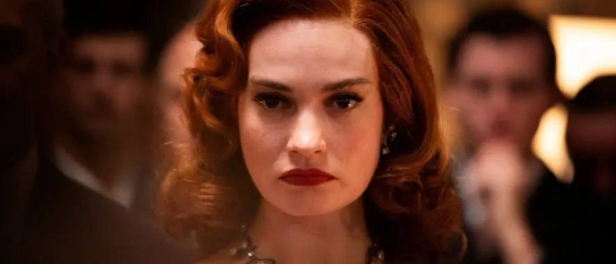 Лілі Джеймс: найкращі роботи талановитої акторки