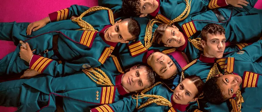 Відгук на «Академію Мінерва» на Netflix: італійська «Еліта», але у військовій формі — чи варто дивитися