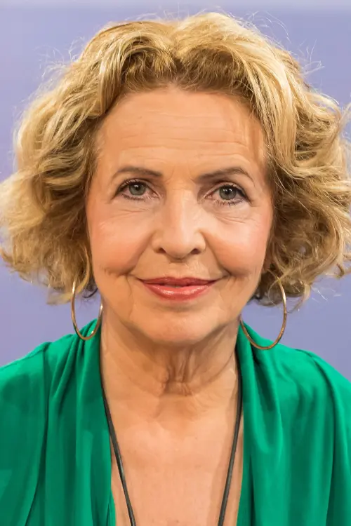 Мікаела Мей