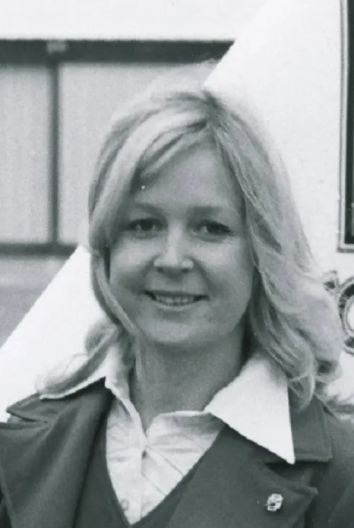 Памела МакІннес