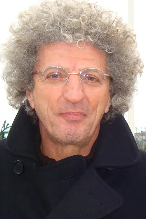 Елі Шуракі