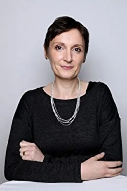 Нора Тумі