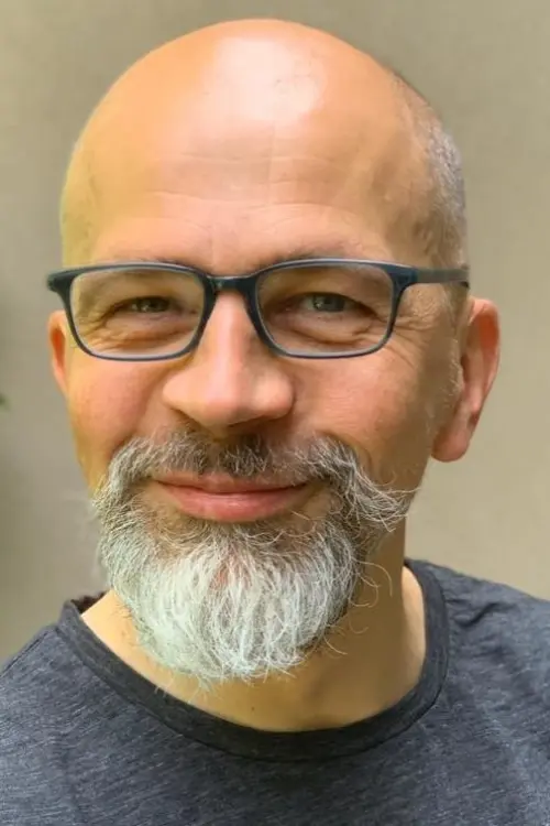 Юрий Степанов