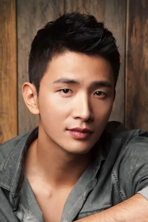Lee Yong-joo