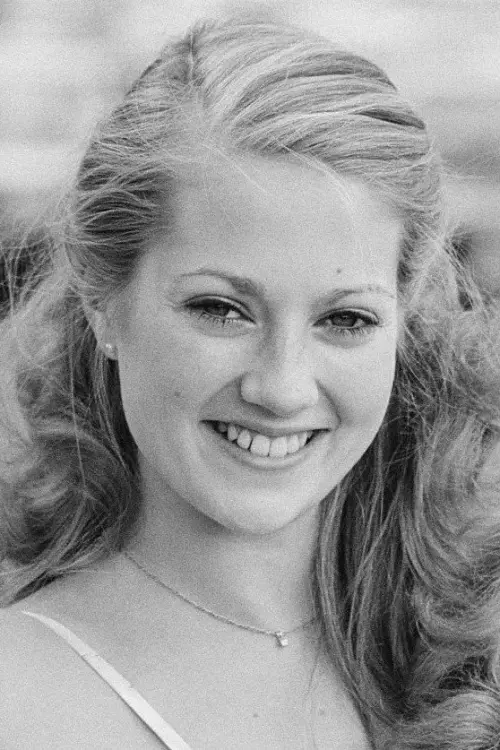 Tracey Childs