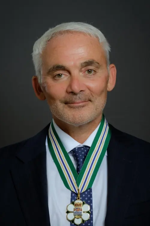 Френк Джустра