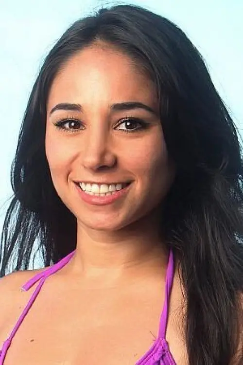 Stephanie Valencia