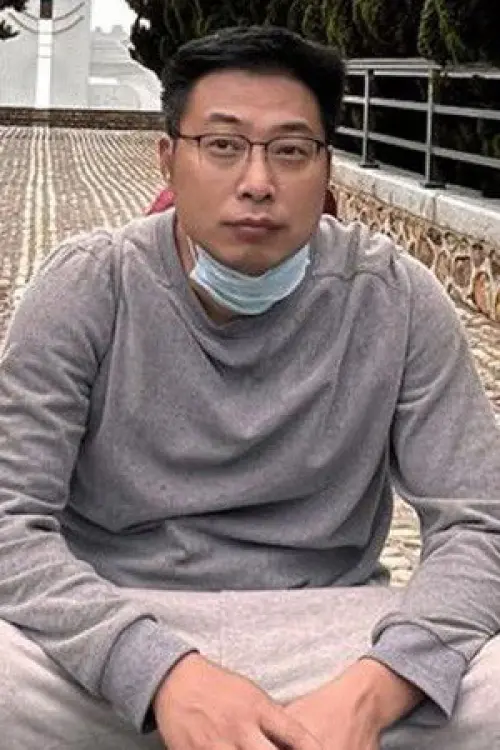 Zhai Yujia