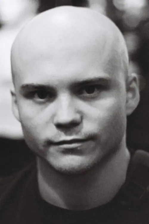 Сем Саймонс