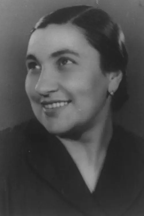 Александра Кононова