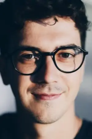 Назар Мануляк