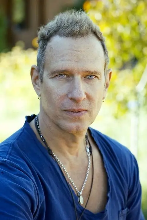 Лорен Гейнс
