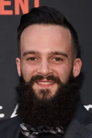 Дерек К. Мур