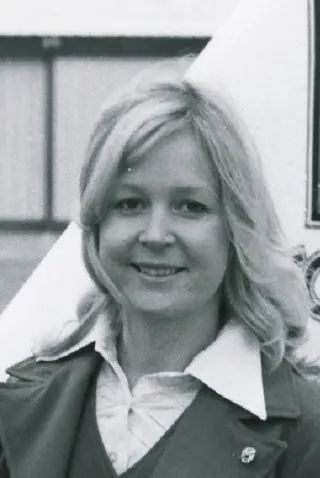 Памела МакІннес