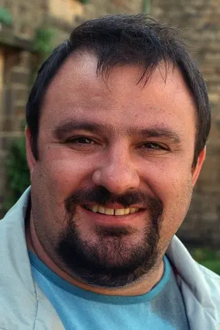 Віктор МакГвайр