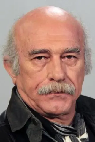 Халіл Кумова