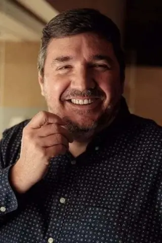 Алекс Естаделла