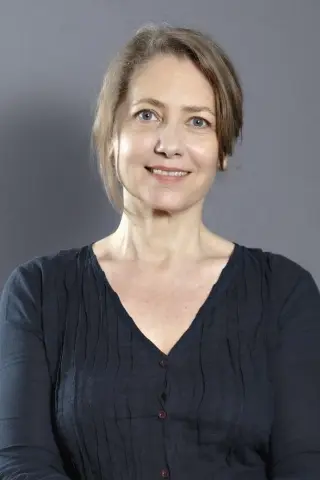 Джоанна Абур