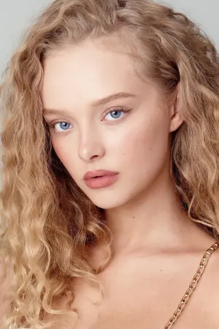 Амая Міллер