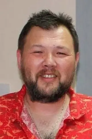 Адріан Сахалтуєв