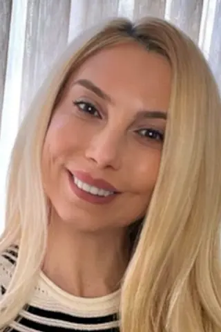 Даліла Покет