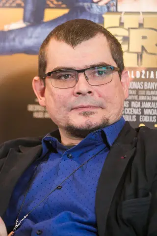 Еміль Велівіс