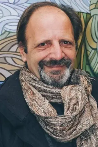 Дімітріс Апостолу