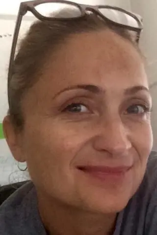 Катрін Амбус