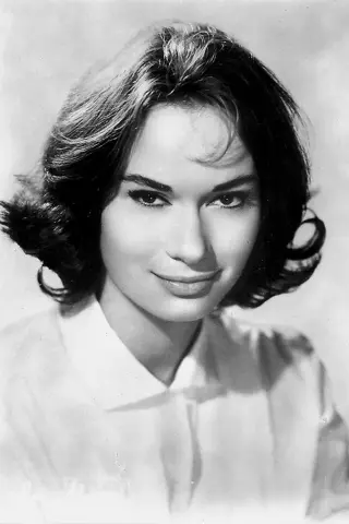 Леа Массарі