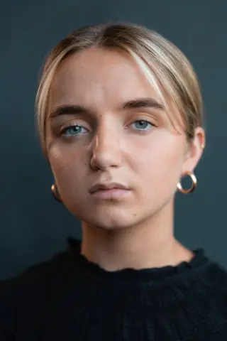 Розі Бур