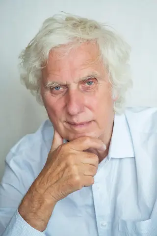 Дуглас Кіркленд
