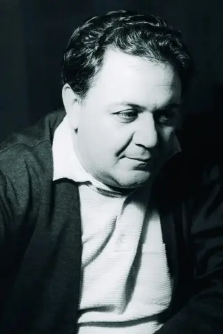 Манос Хаджидакіс