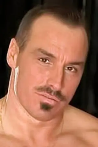 Альберто Рей