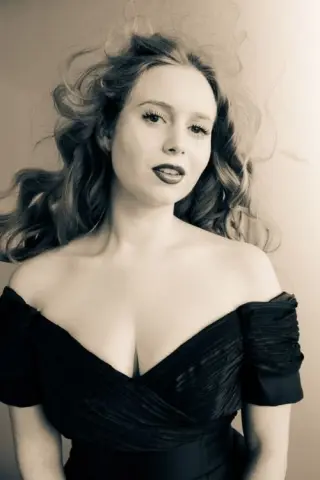 Анна Елізабет Макграт