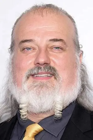 Тайлер Банч