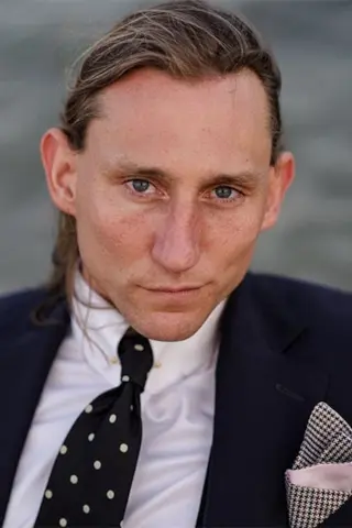 Лілі Левальд