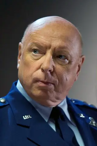 Дон Сінклер Девіс