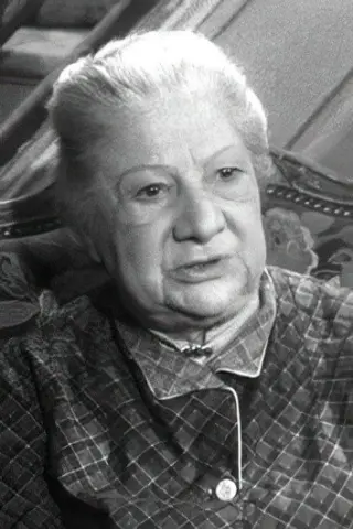 Zélie Yzelle