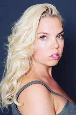 Керлі Кюллонен