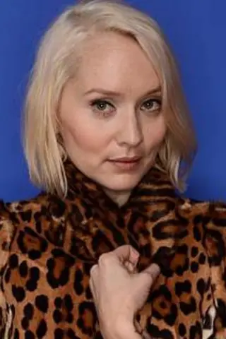 Мона Фаствольд