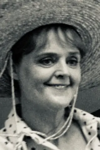 Памела Манделл