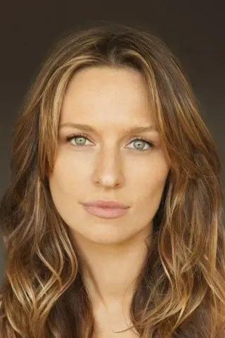 Мікаела Макманус