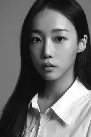 Kang Da-eun