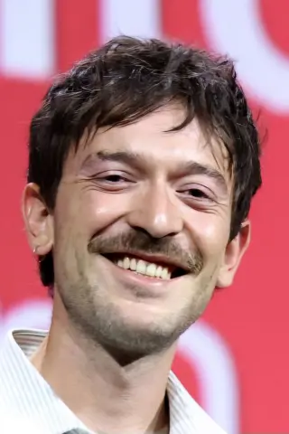 Гектор Лорега