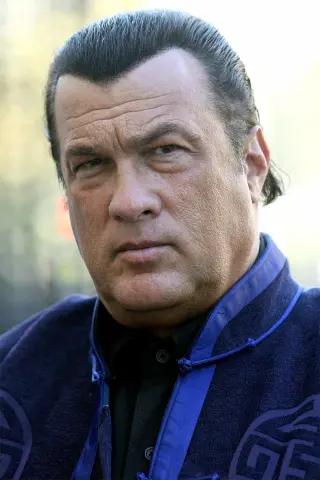 Стівен Сіґал