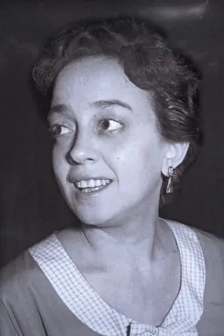 Лейла Дюрінг