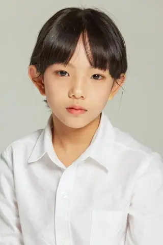 강유라