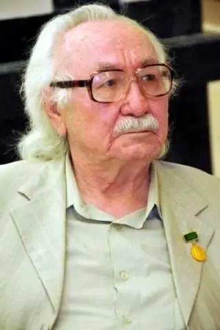 Булат Мансуров