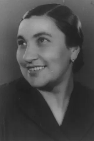 Александра Кононова