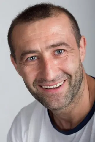 Славі Славов